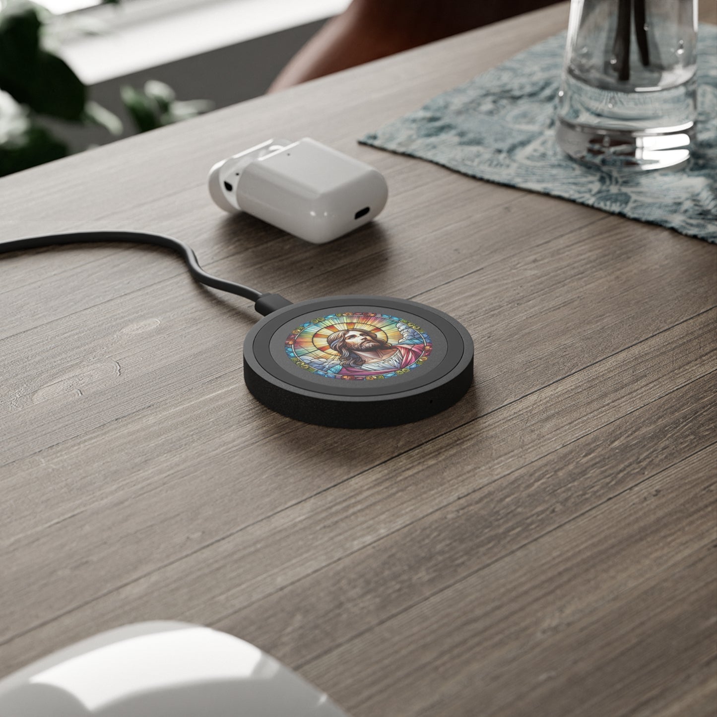 Jesus is Lord • Quake Smartphone Wireless Charger