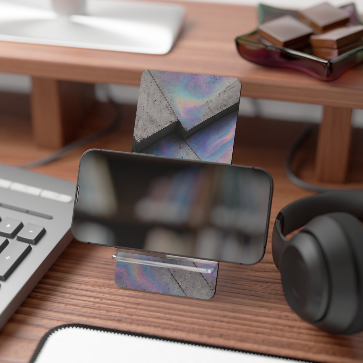 Granite Illusion • Smartphone Display Stand