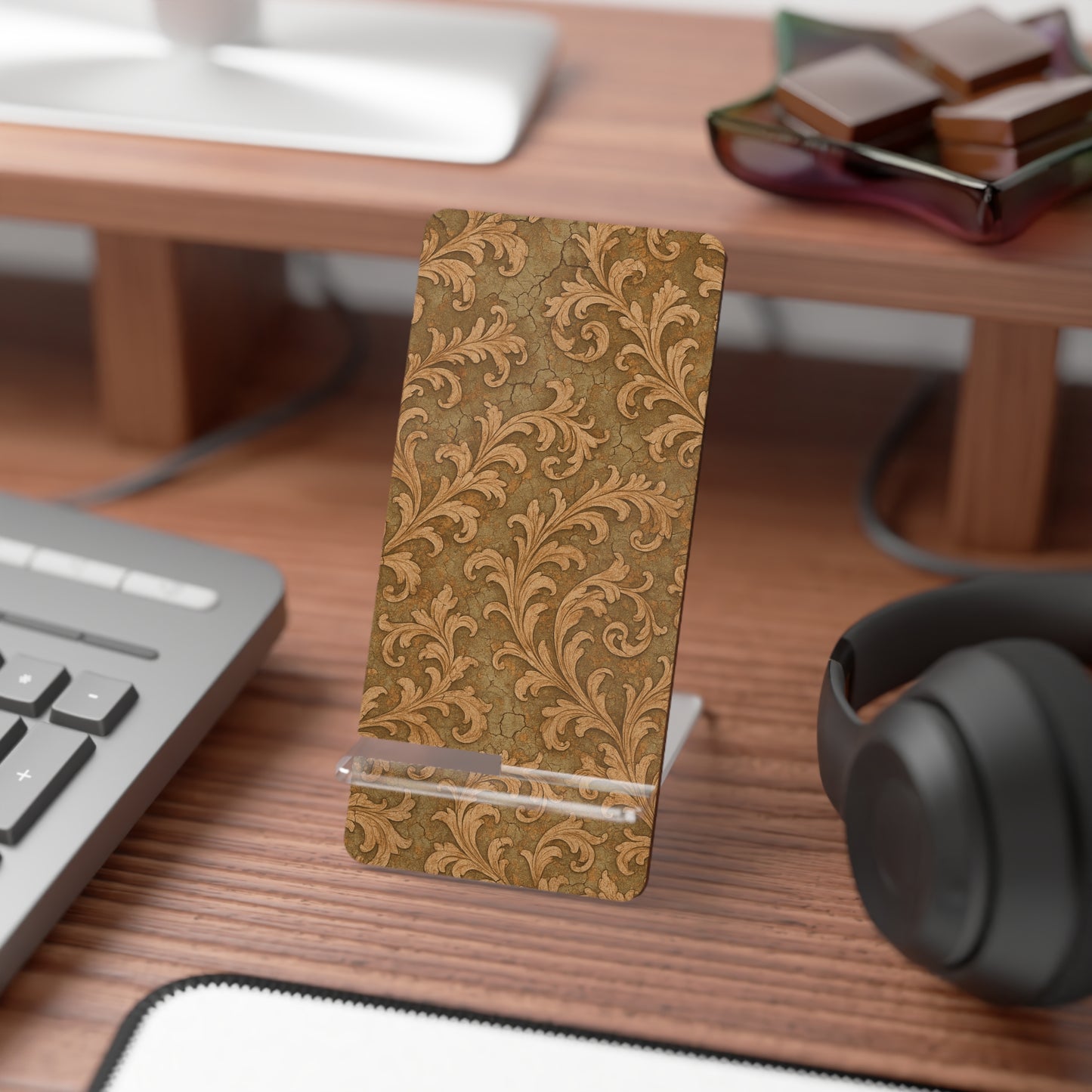 Failing Luxe • Smartphone Display Stand