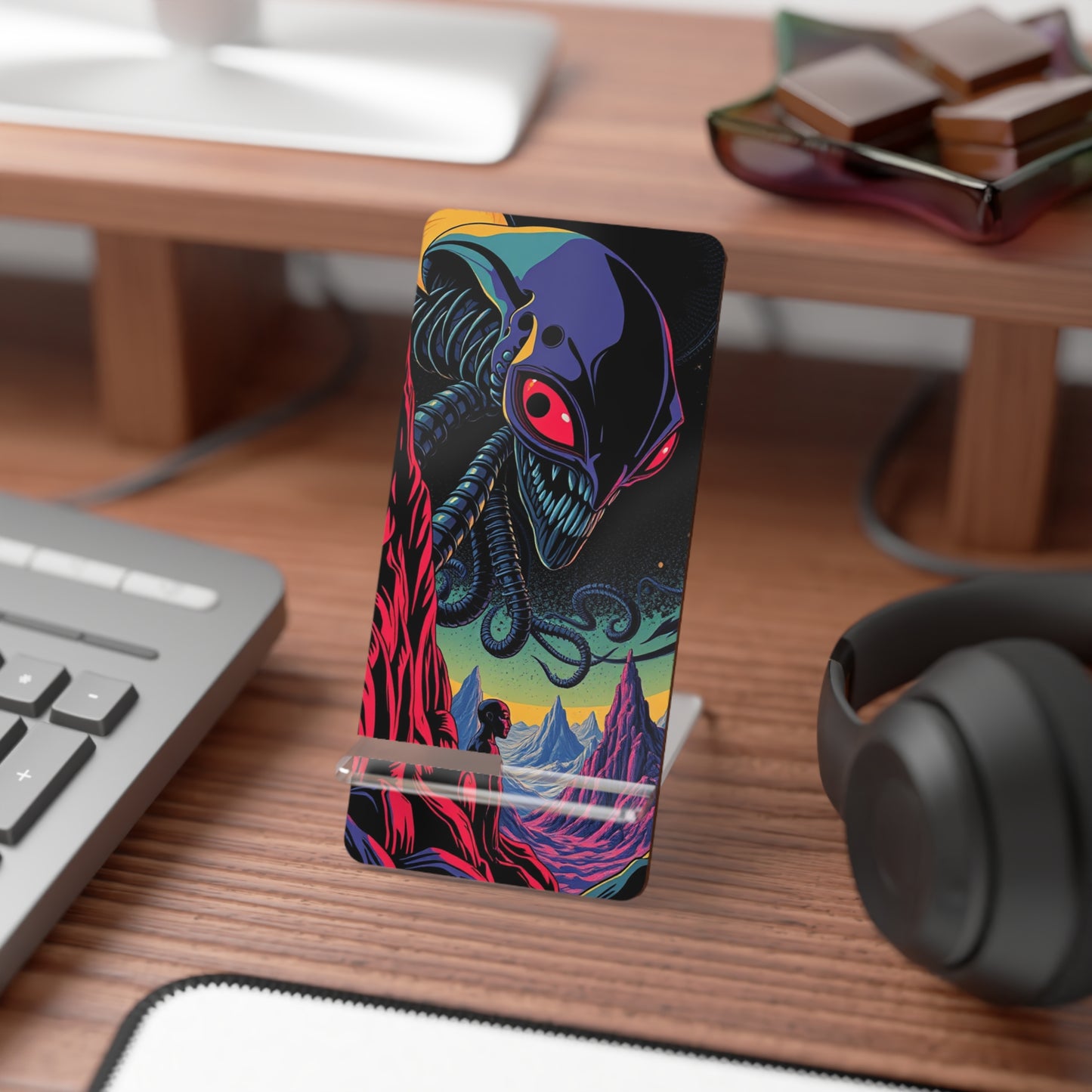 Echo Maw • Smartphone Display Stand