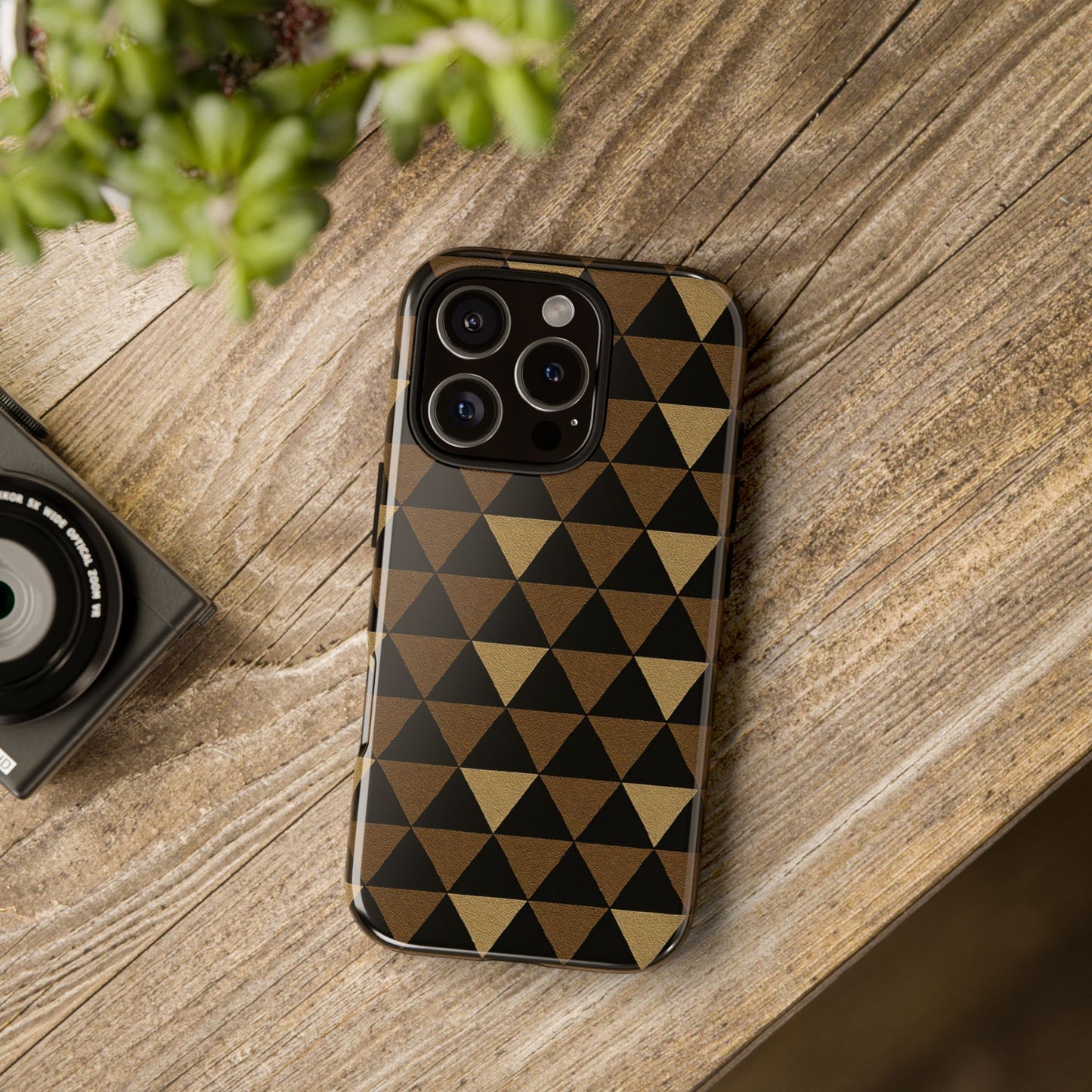Triad Pulse • Apple iPhone 16 • MagSafe® Magnetic Tough Case